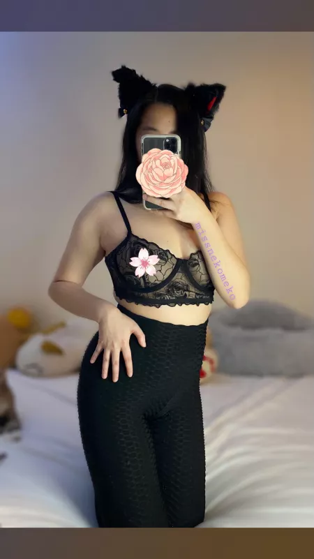 Well, hello there! 👋😉 [oc]