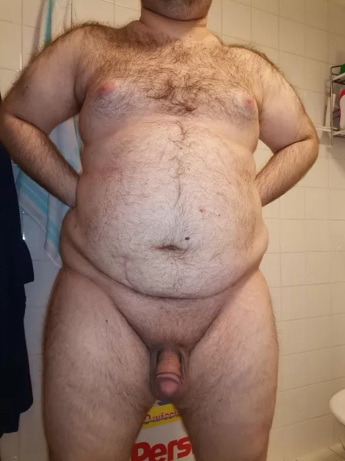 Well I'm spending Valentines day alone again... 😔 Would anyone of you spend it with me?