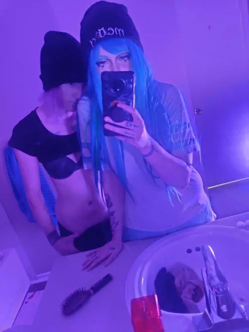 We'll meet you in the bathroom 🤤