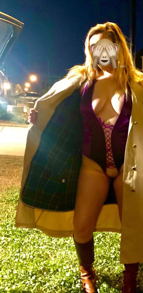 Went out this weekend wearing nothing but my trench coat and this outfit. Was fun flashing around town! ๐ฅ๐ฅ