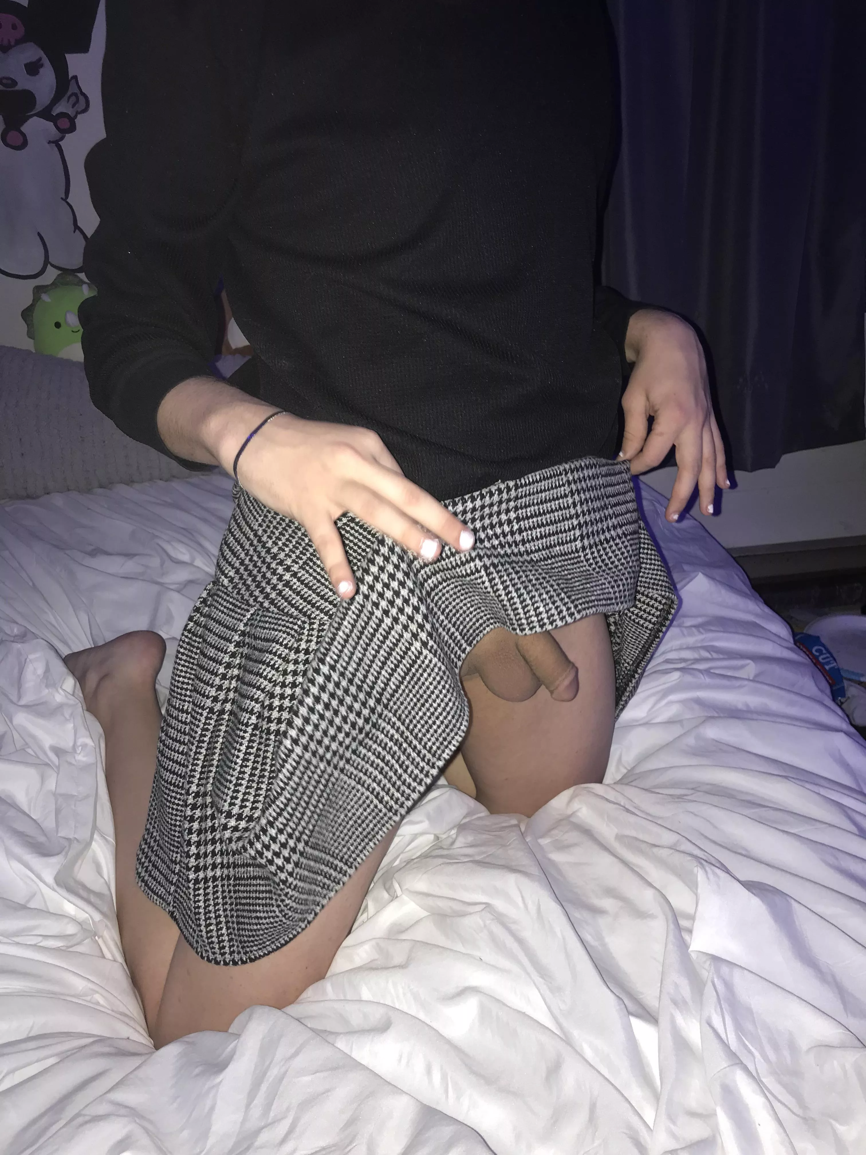 What are you staring at? 😏❤️(just turned 18)