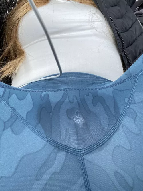 What being starred at in the gym does to me 😜