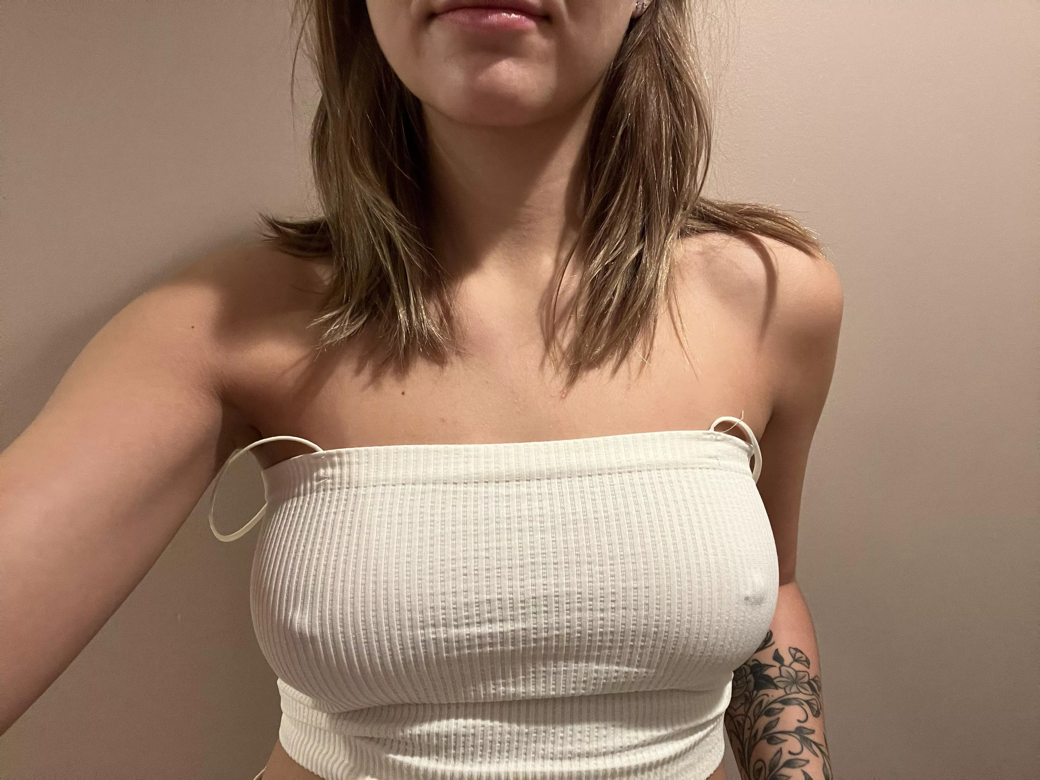 What do we think about my wife’s rack? She’s 24 What do we think about my wife’s rack? She’s 24
