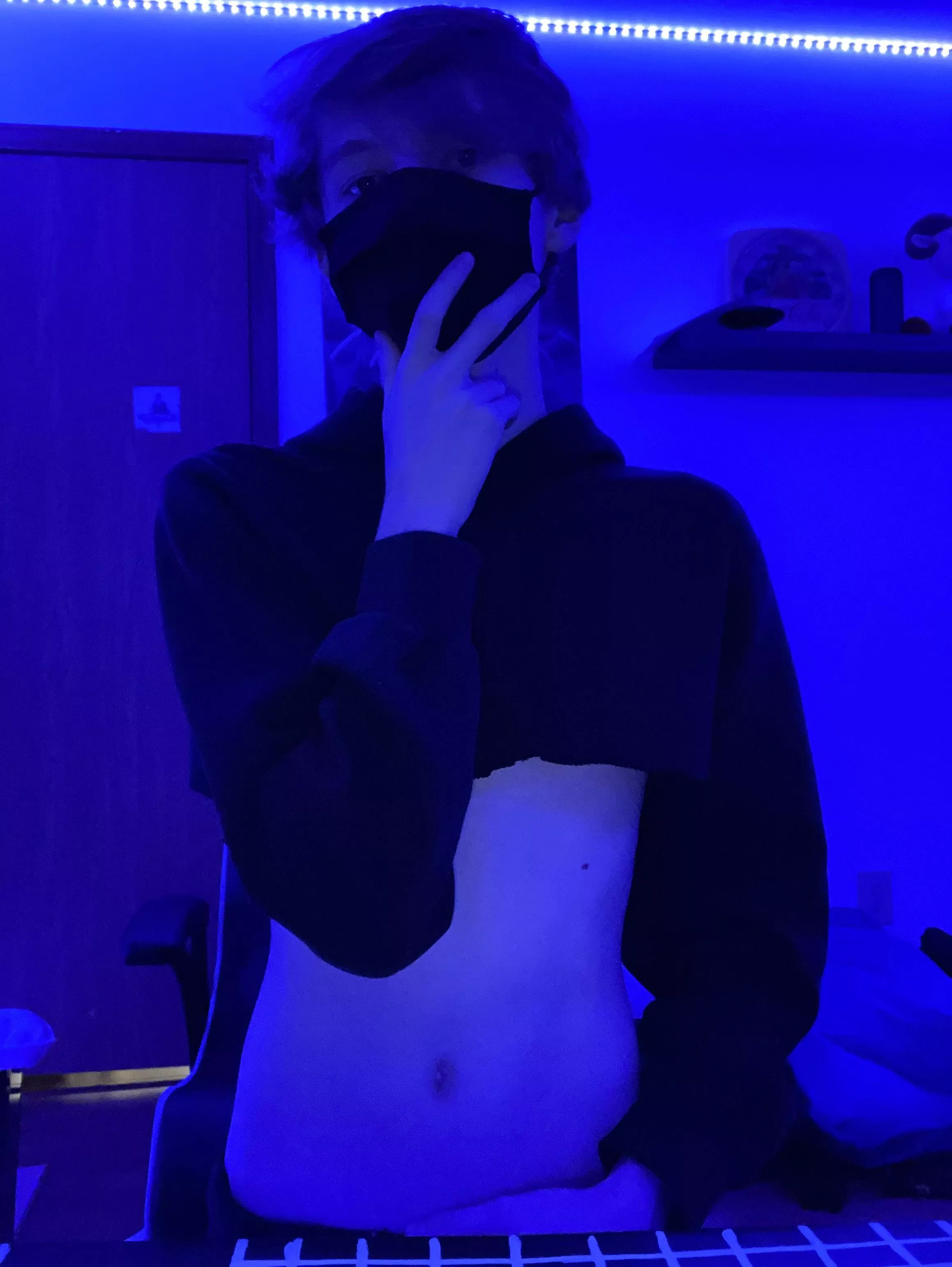 What do we think of this lightning/style?