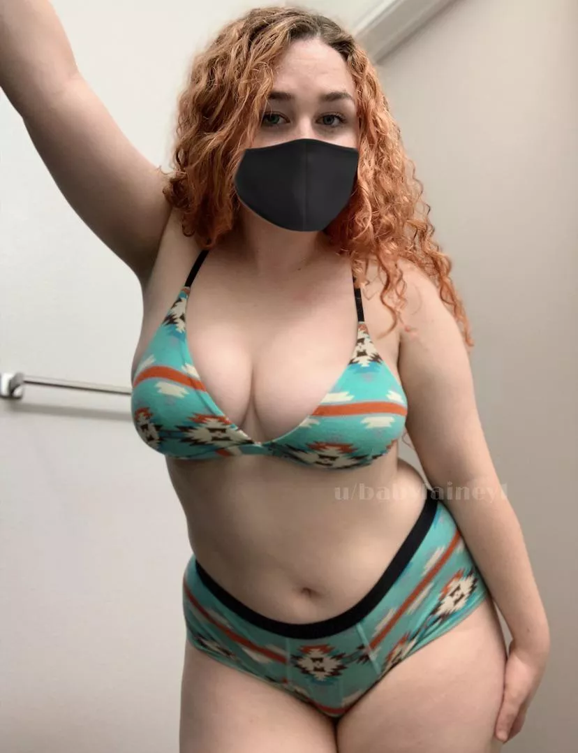 what do you think about curvy gingers?