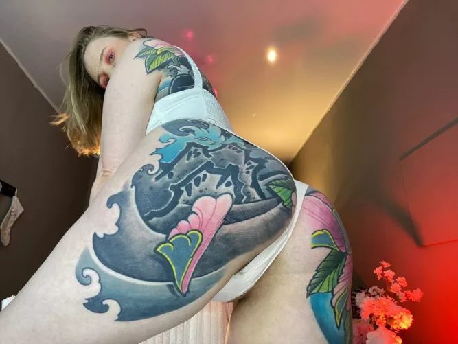 What do you think about my ass? Would you like to take your panties off...