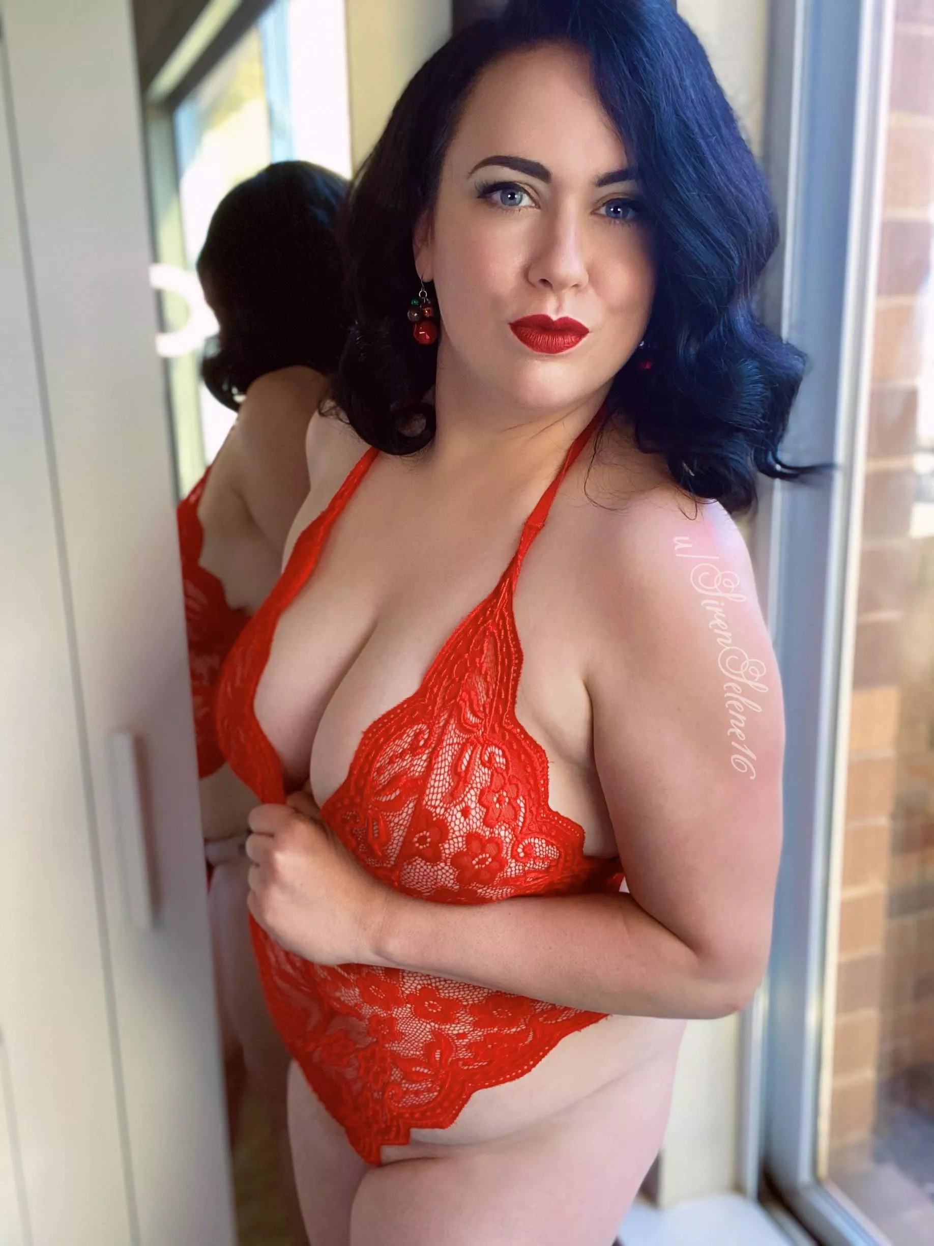 What do you think? Is red my color?