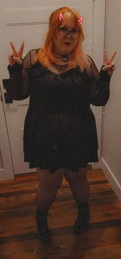 What do you think of my outfit? :3