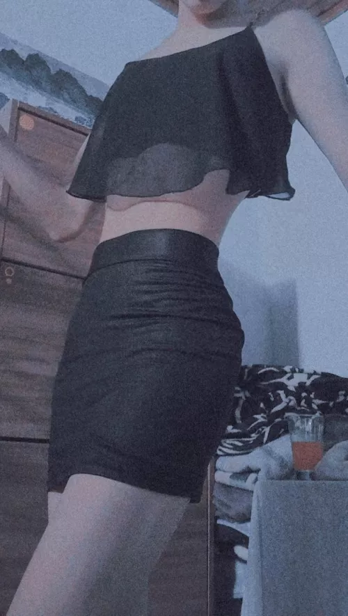 what do you think of my skirt? :3