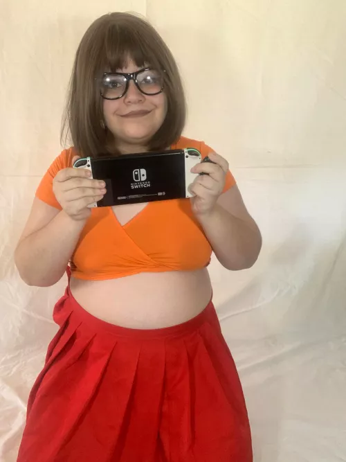 What games do you think Velma would play? :3