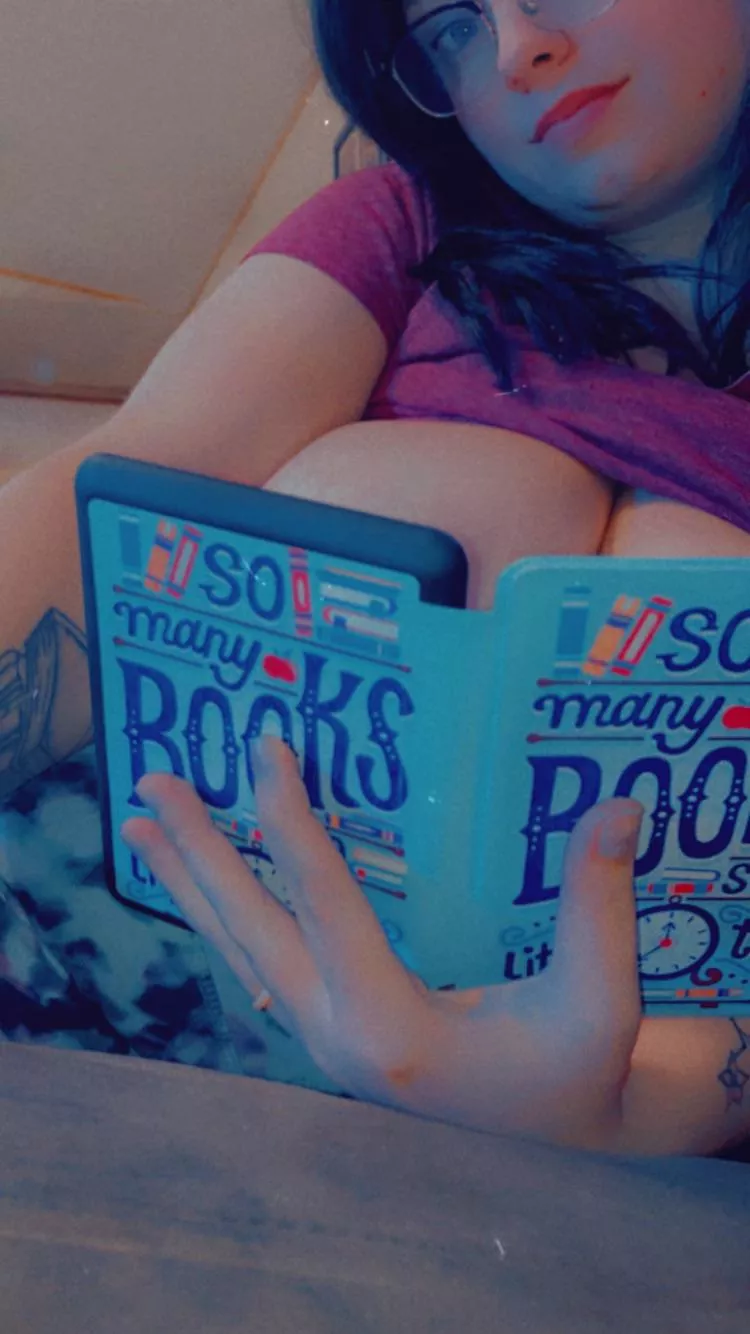 What genre am I reading? 🖤