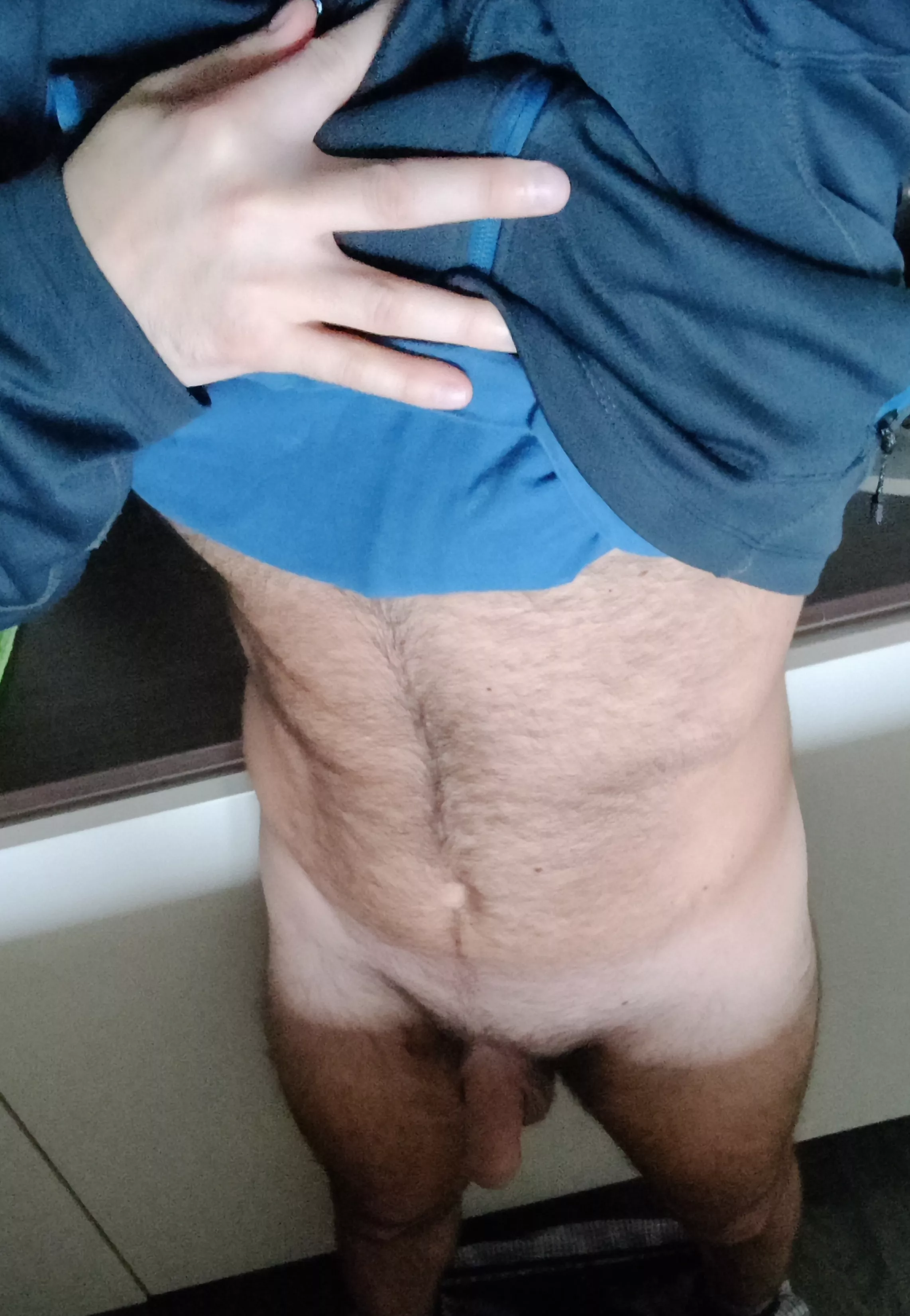 What if I undress in the kitchen and you eat your breakfast? Or the other way around...