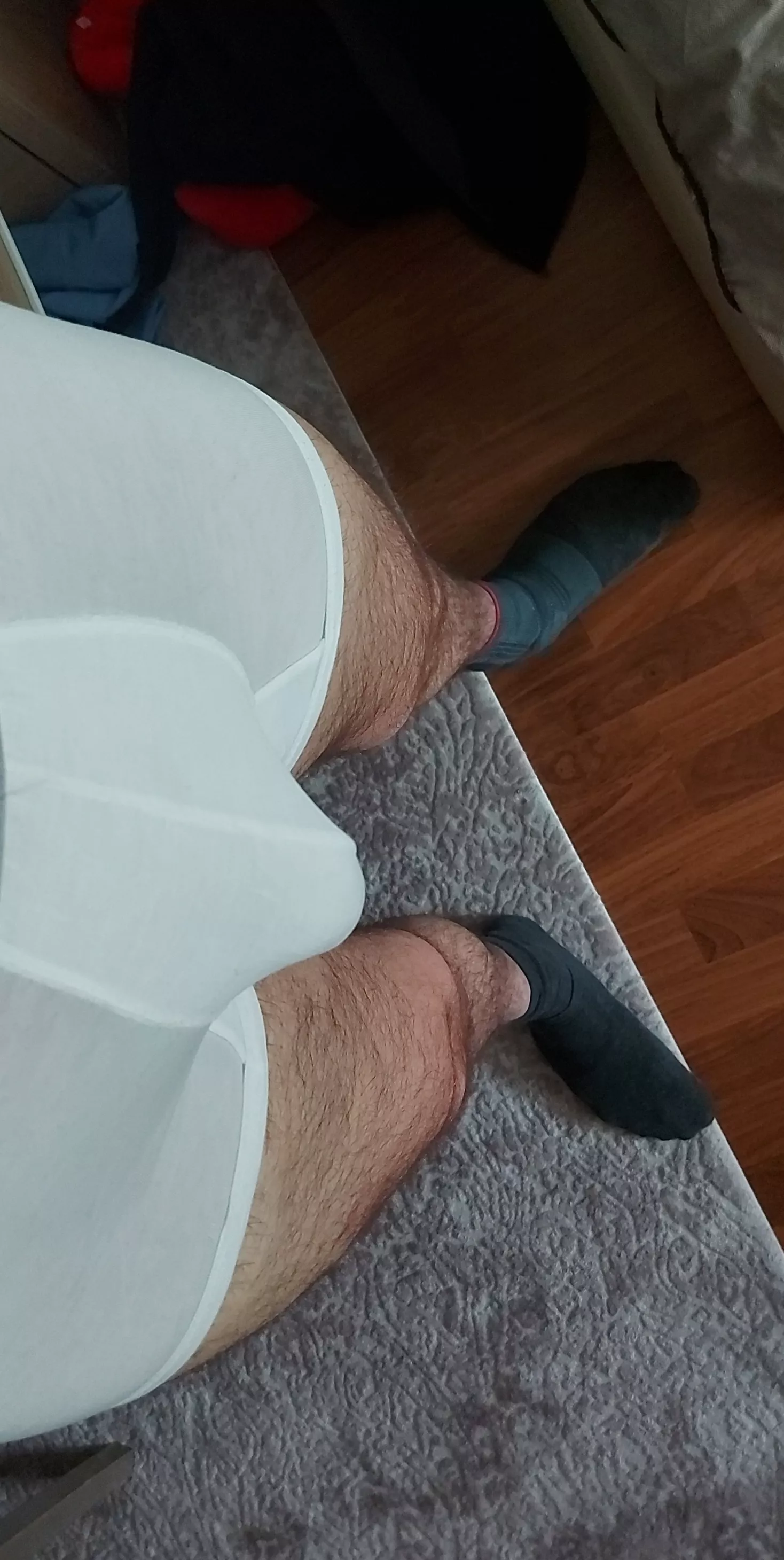 what the hell are these boxers I'm not even hard. Love the sexual tension. (23 m straight - curious)