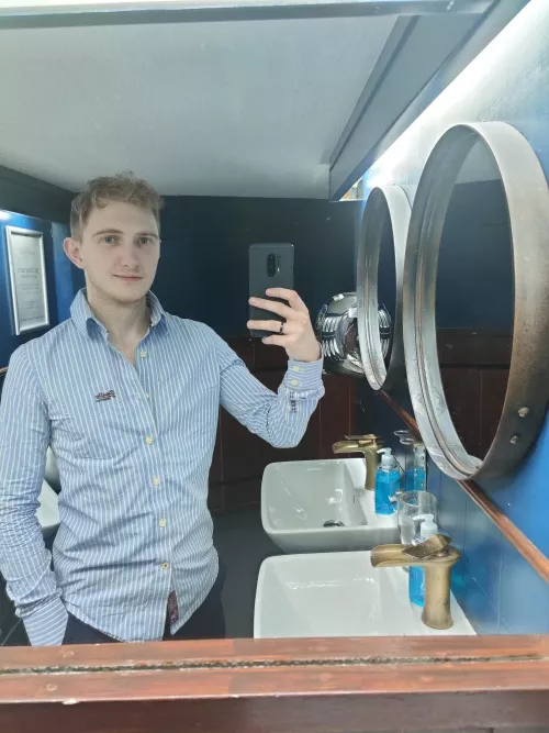 What would happen if we met in a bar?