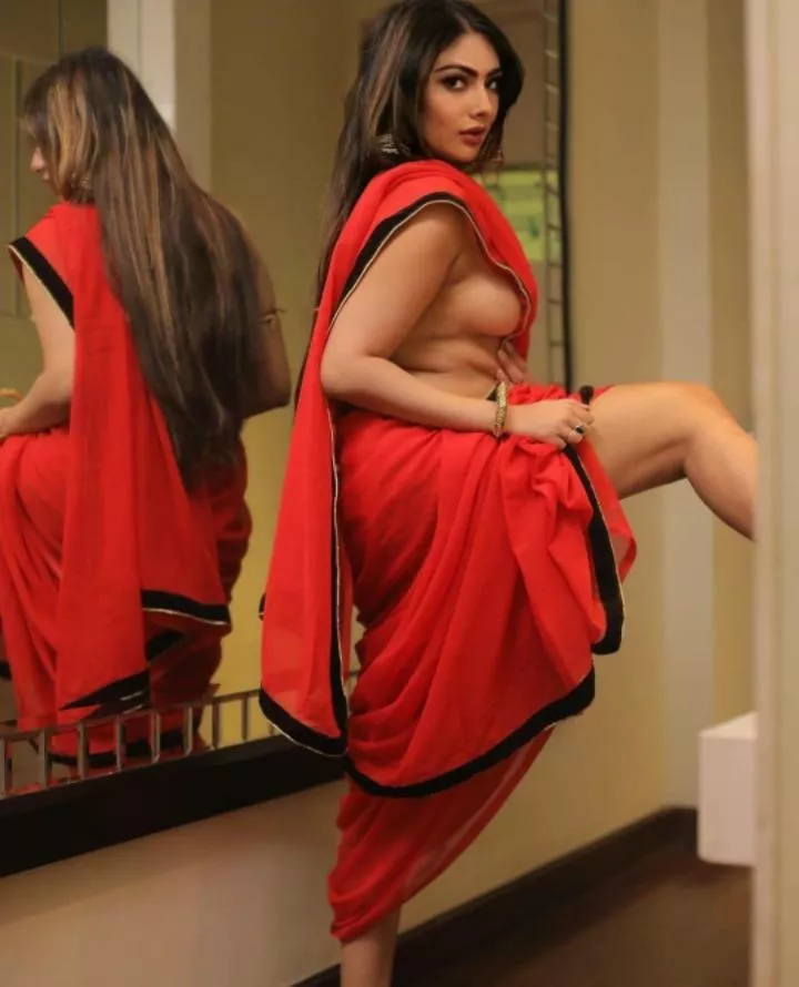 What would you do a desi brown goddess What would you do a desi brown goddess