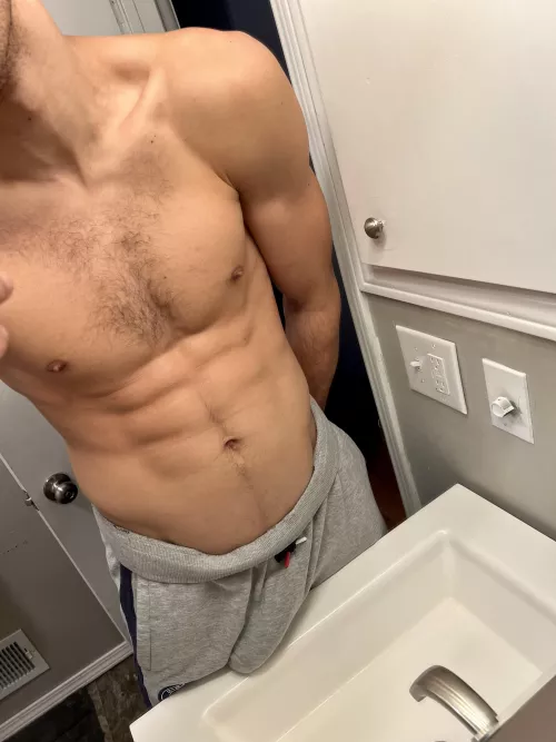 What would you do if you saw this bulge in public?