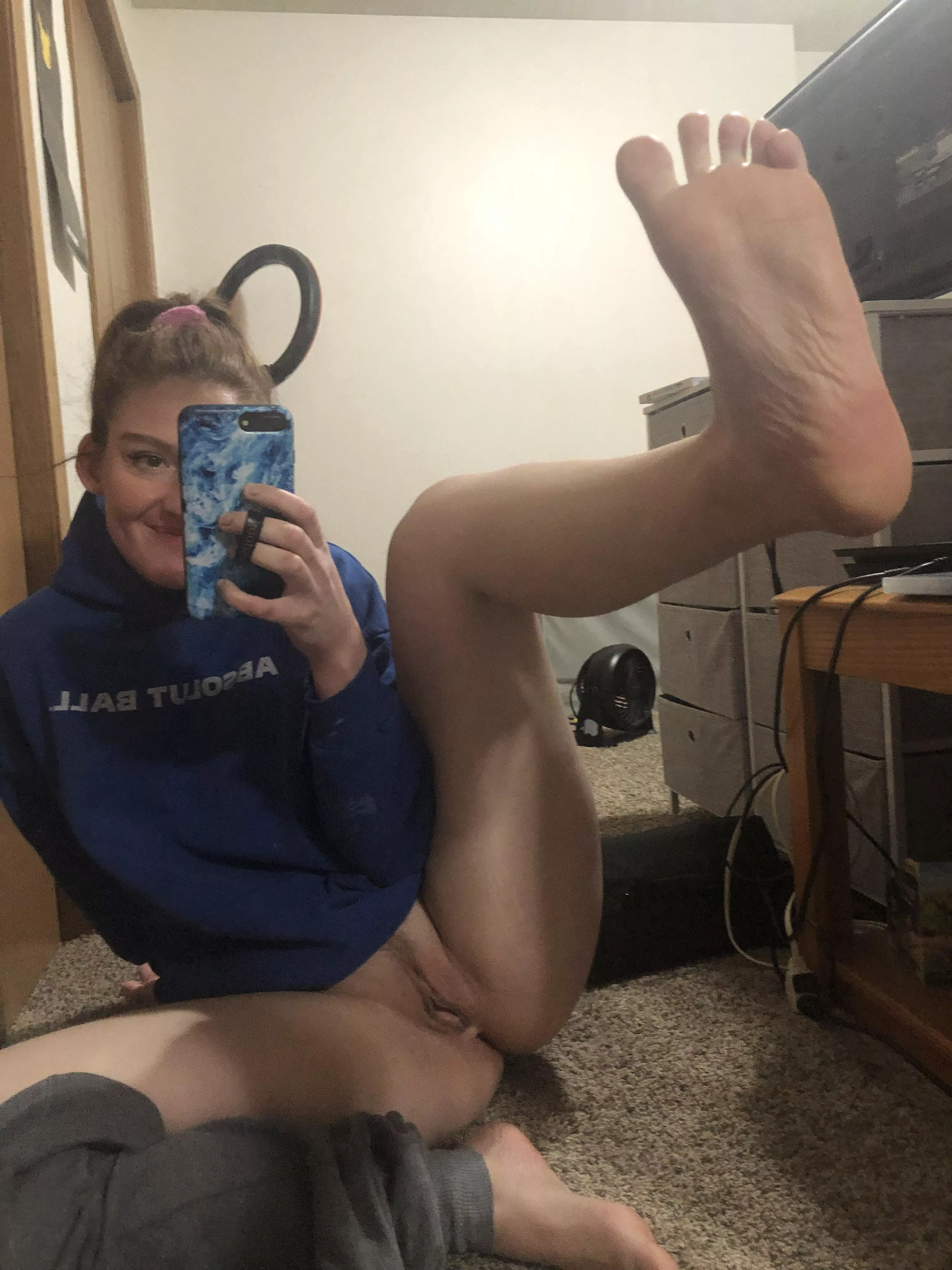 What would you do to my feets