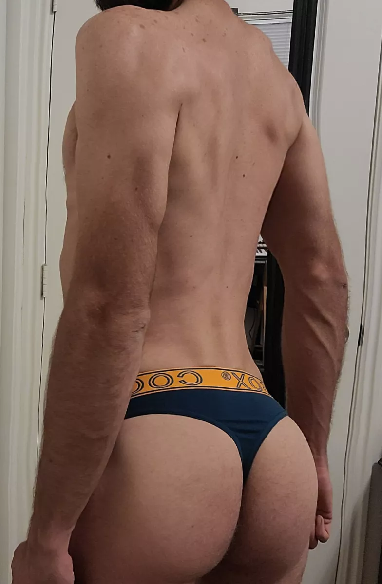 What would you rate my bum? Average, good 🤔