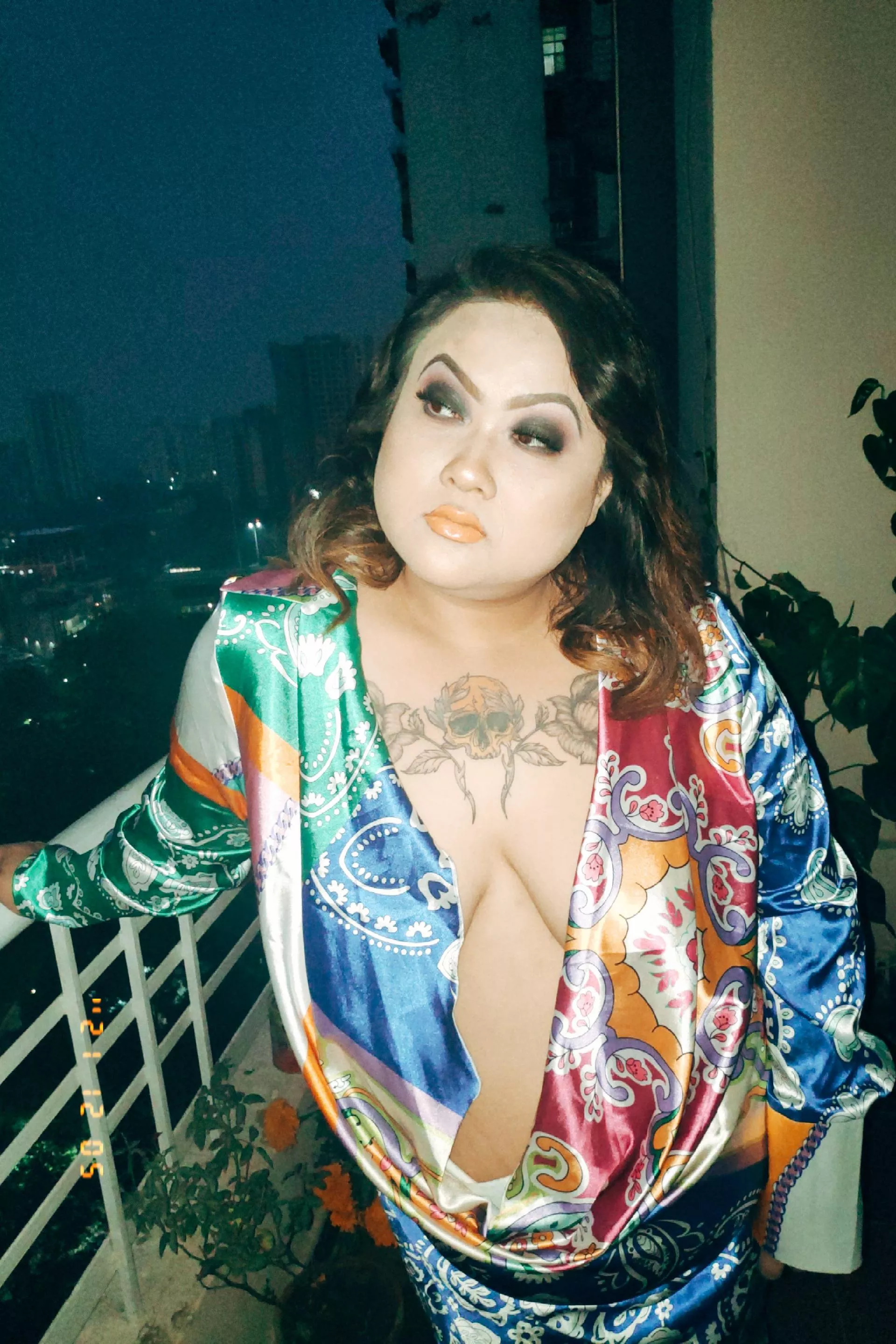 What you think about my NYE party look? 🤔😊😈