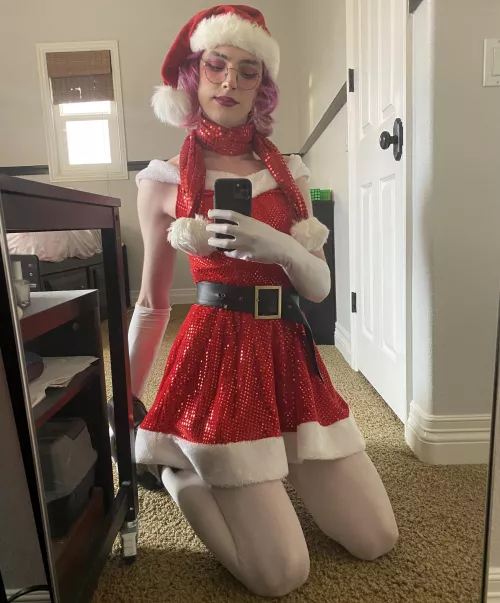 What’d you ask Santa for this year? ❣️