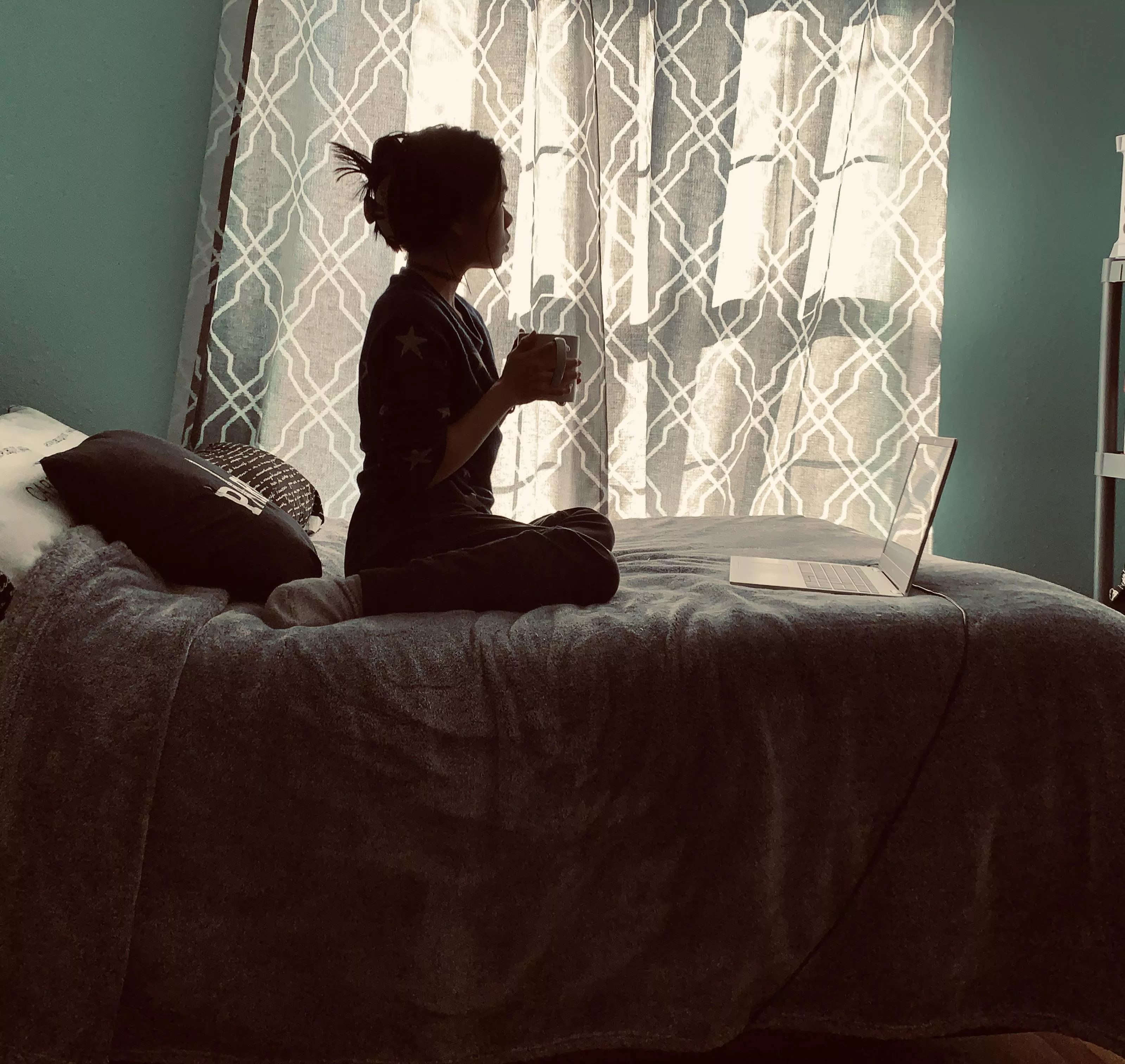 What’s more Asian than an Asian drinking tea with hair pulled up in a messy updo? 🖤