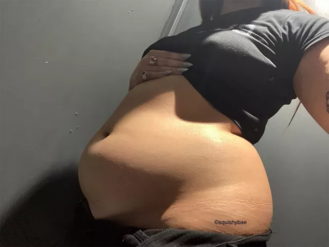 What’s up baby, take me out to dinner 😜