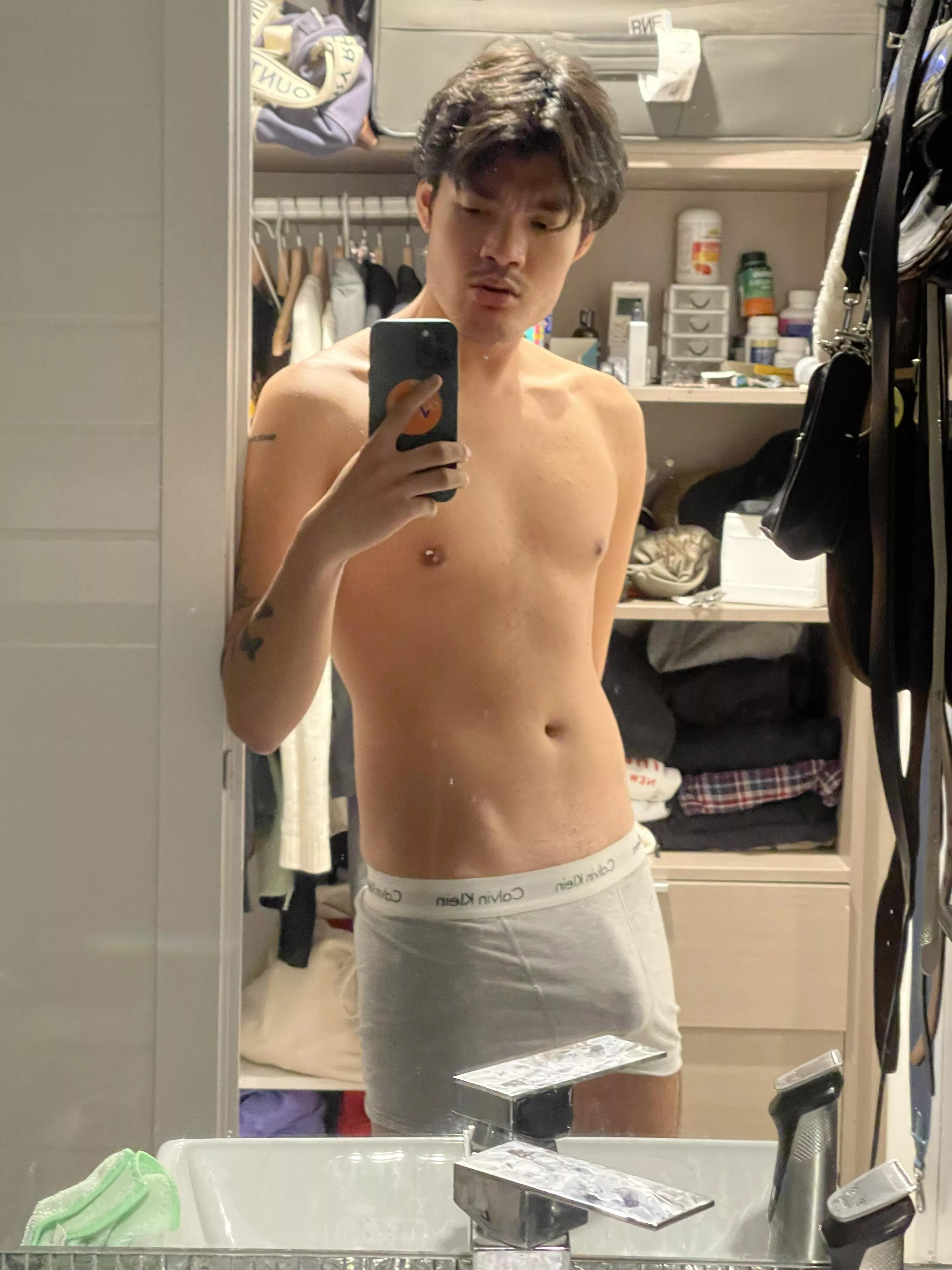 What’s up? Follow my Twitter 😘 What’s up? Follow my Twitter 😘