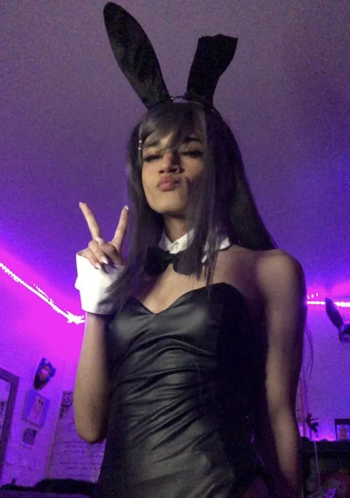 what’s ur favorite anime? mine is deathnote ;)