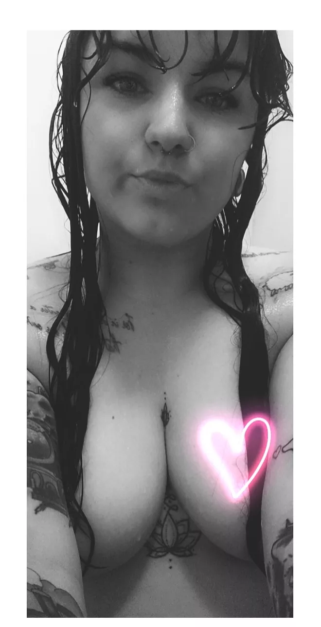 What's your favorite emo song? 🤔