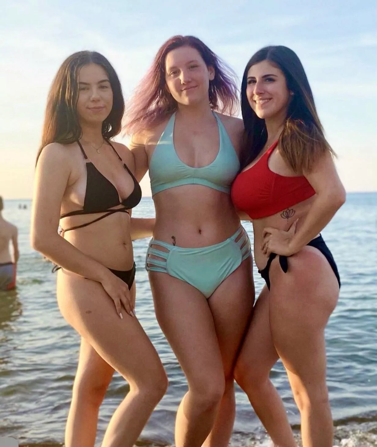 what's your favorite size bw me and my friends 🍒