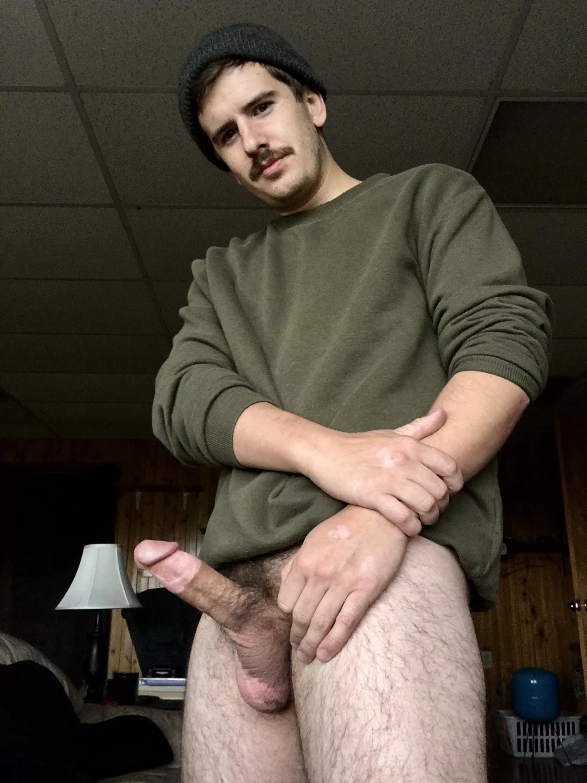 when it’s sweater weather but you still wanna show off when it’s sweater weather but you still wanna show off
