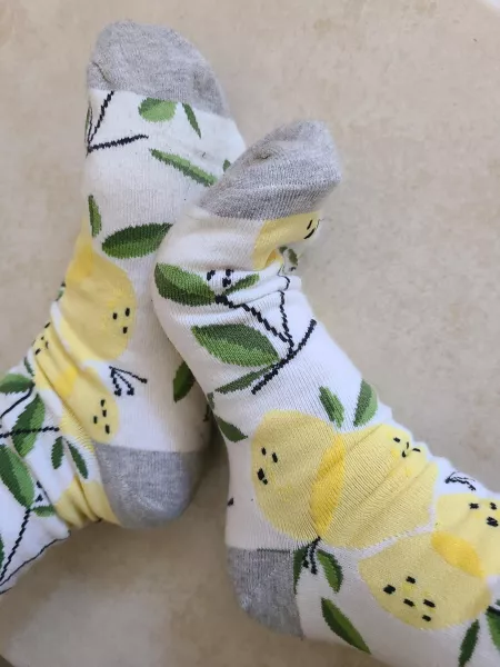 When life gives you lemons, you take a good whiff! ๐