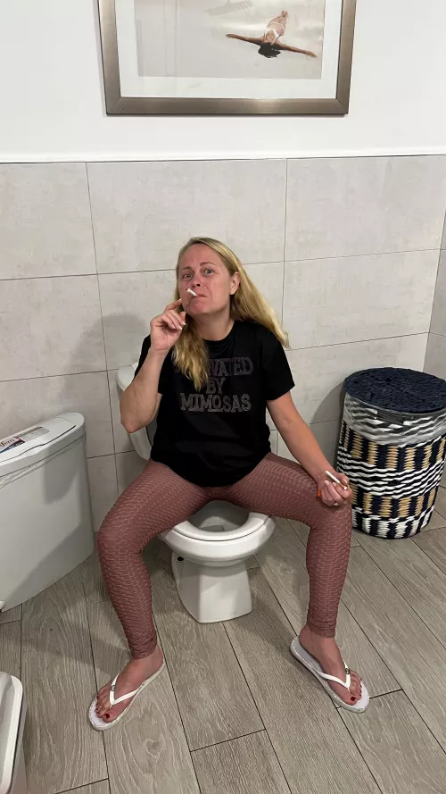 When smoking is banned, you do what you have to 😈