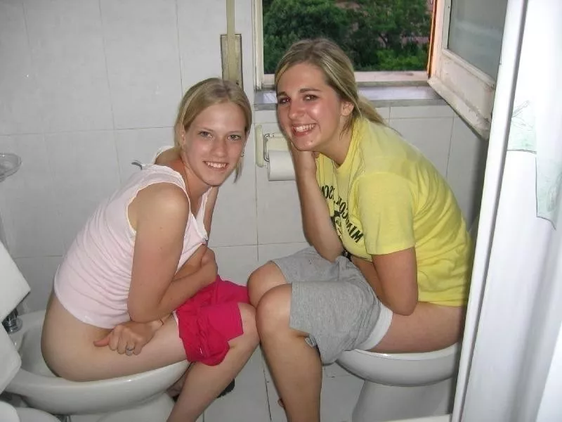 When ya gotta go, a bidet will do When ya gotta go, a bidet will do