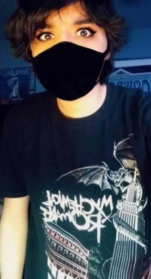 When you see a femboy with thicc thighs