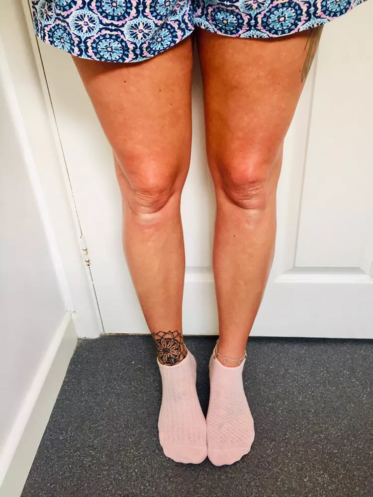 Where would you like these socked feet on this beautiful day ? 🥰😇❤️