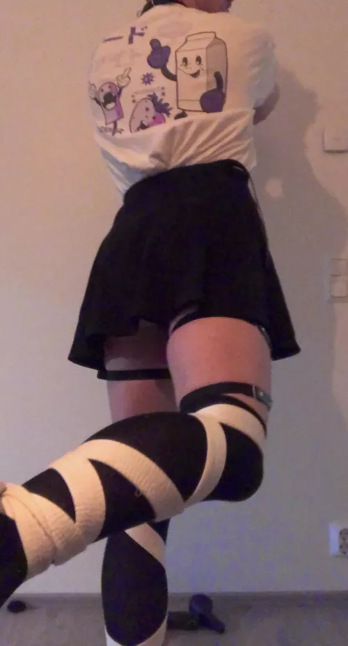 Which do u like more, the shirt or the skirt? 🥺💕