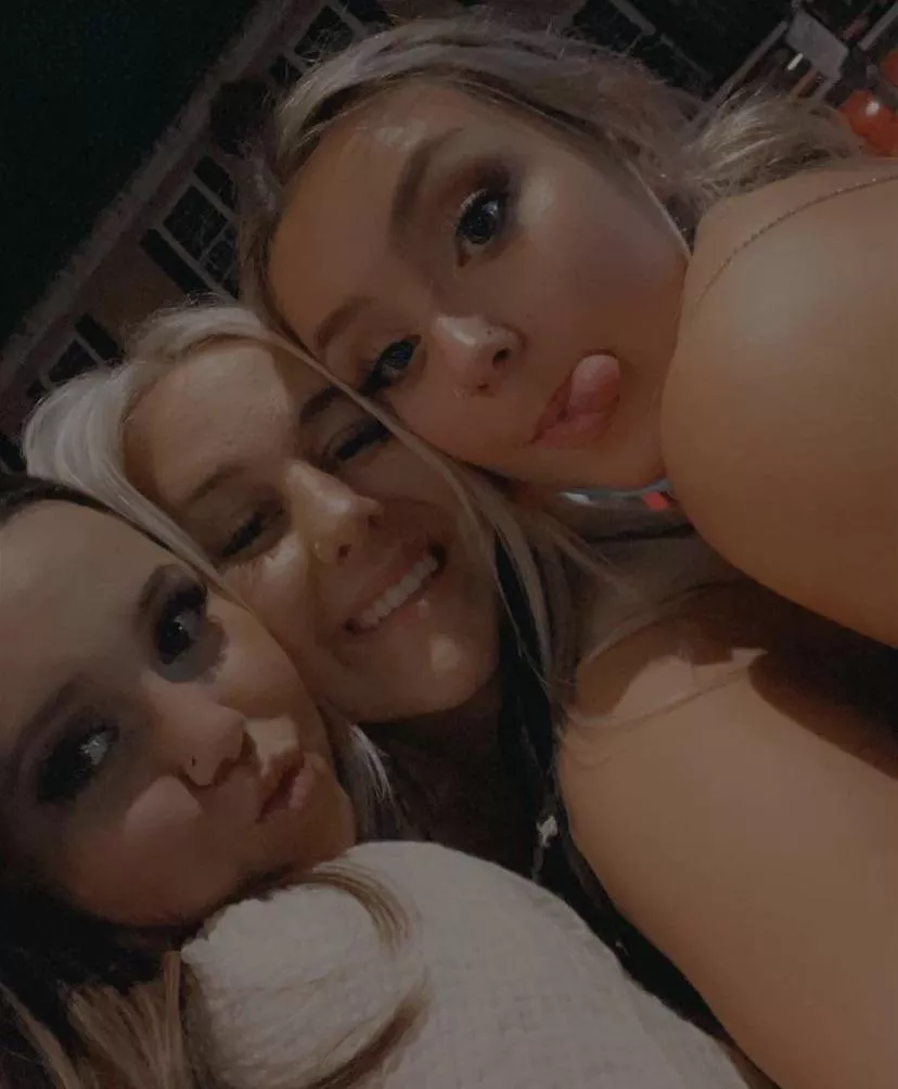 which face are u blowing your load on? and why? which face are u blowing your load on? and why?