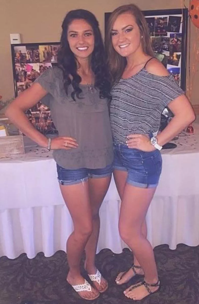 Which graduation hottie?