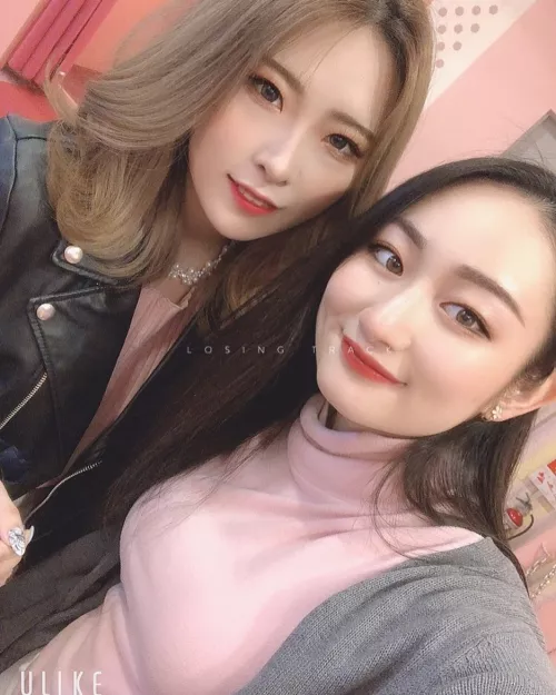 Which Japanese girl is prettier? ❤️