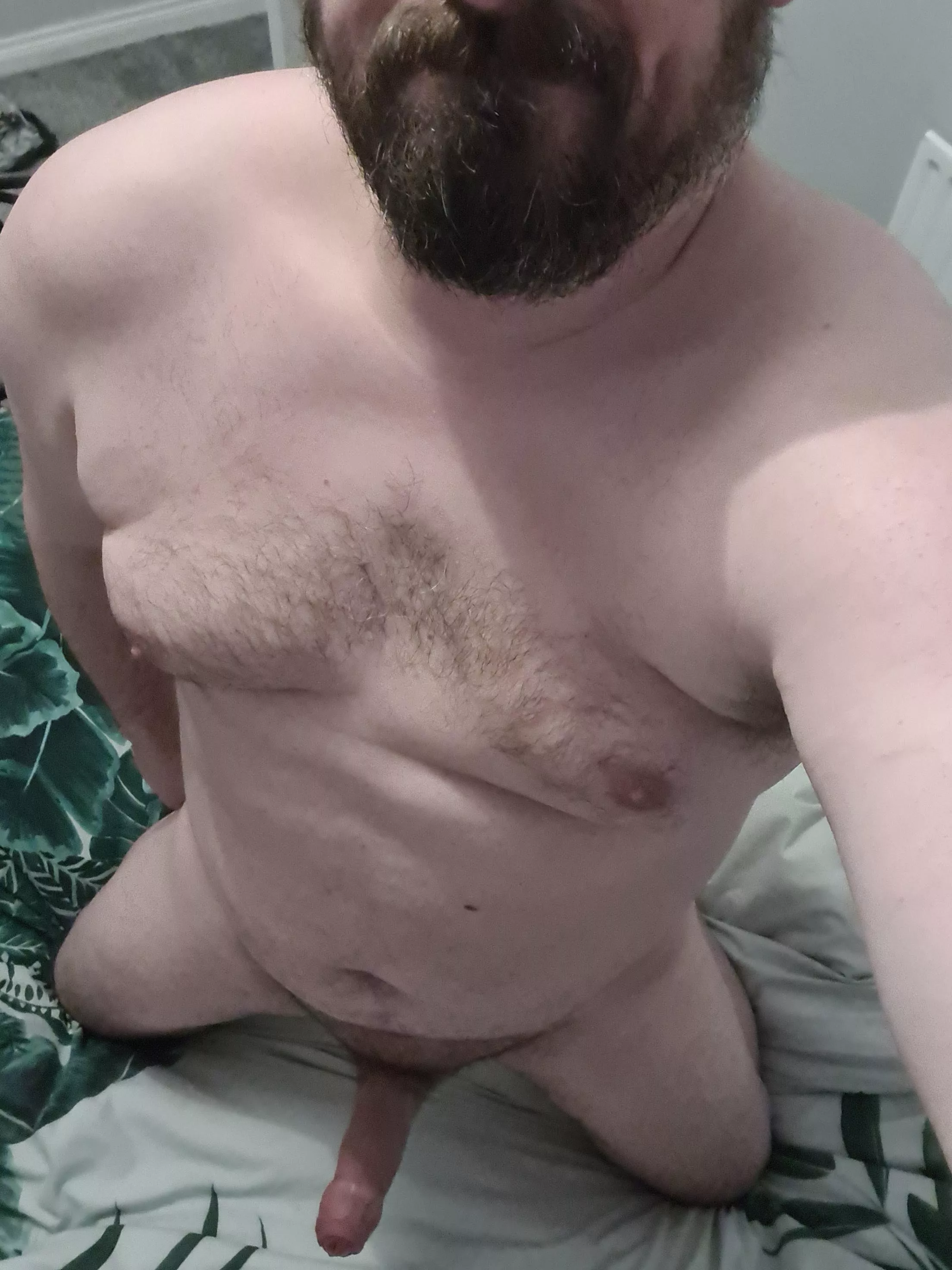 Which lass is joining me in bed?