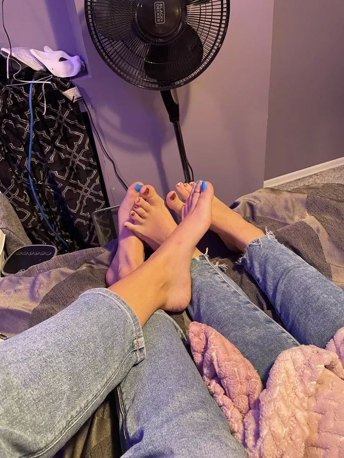 which little dick sissy wants to have some fun with us? tribute is $15 all night!!! which little dick sissy wants to have some fun with us? tribute is $15 all night!!!