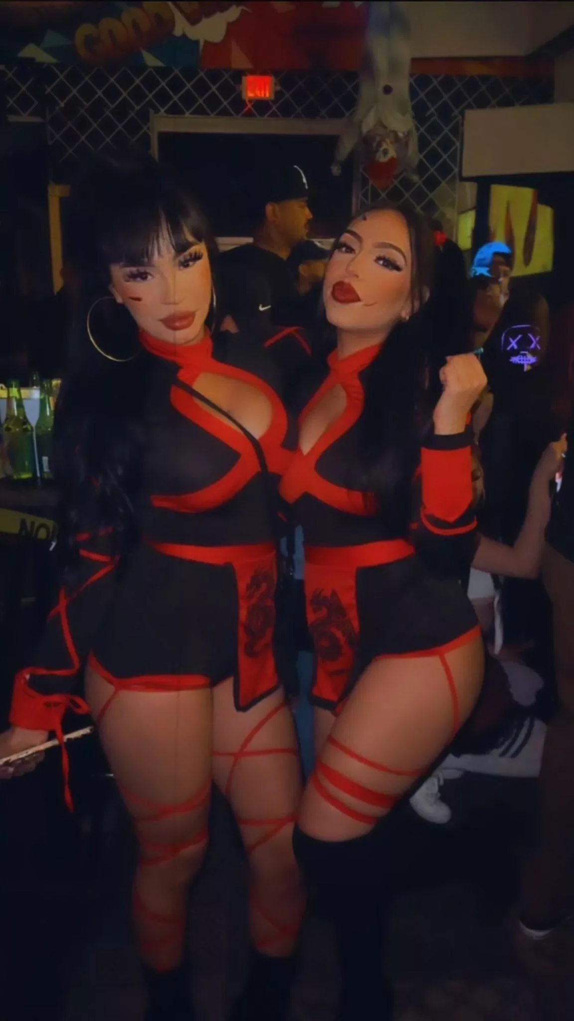Which ninja slut gets banged and which one gets facefucked? 🧐 Which ninja slut gets banged and which one gets facefucked? 🧐