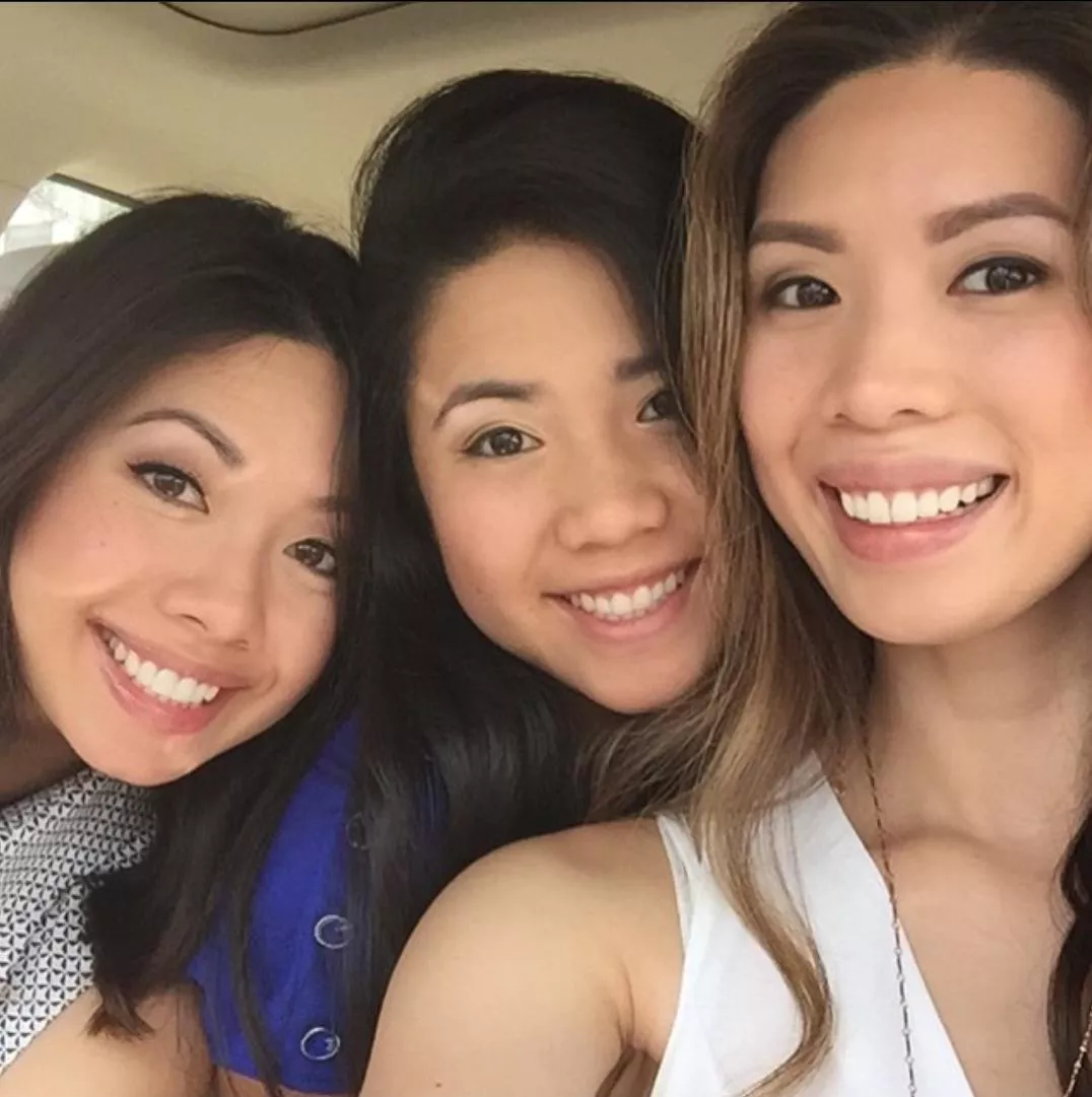 Which one gives you the bj, and which will you give facials? Which one gives you the bj, and which will you give facials?