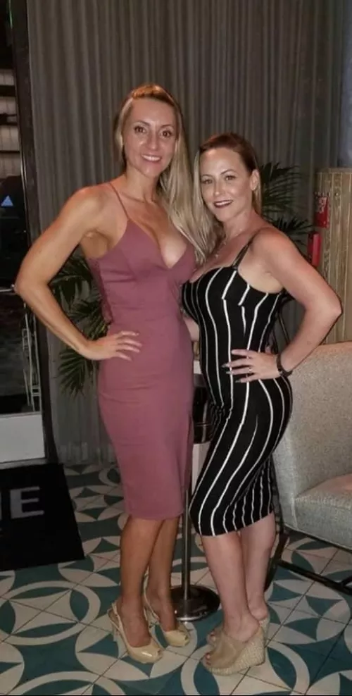 Which one you want to fuck?