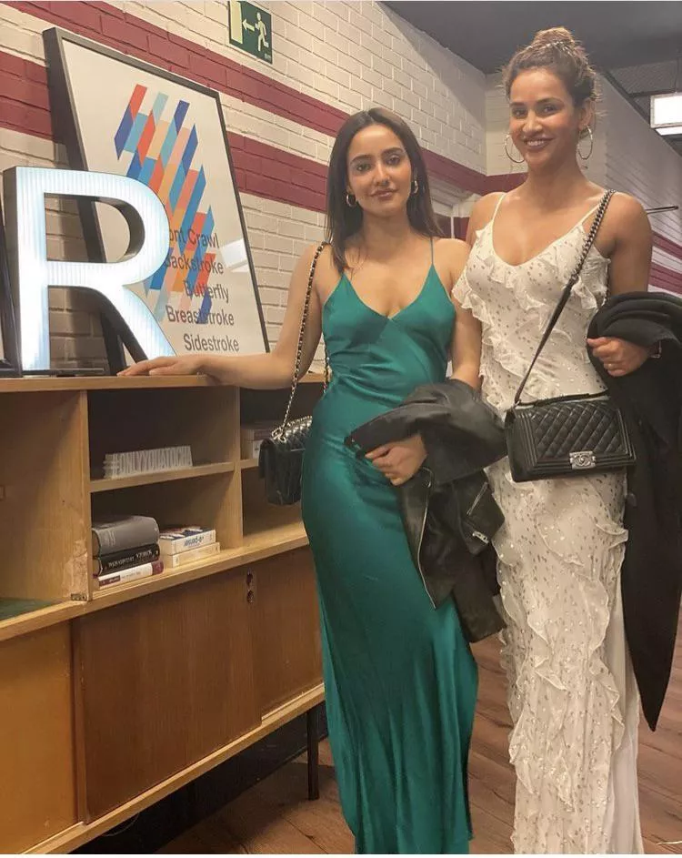 Which sister is more fuckable and why?