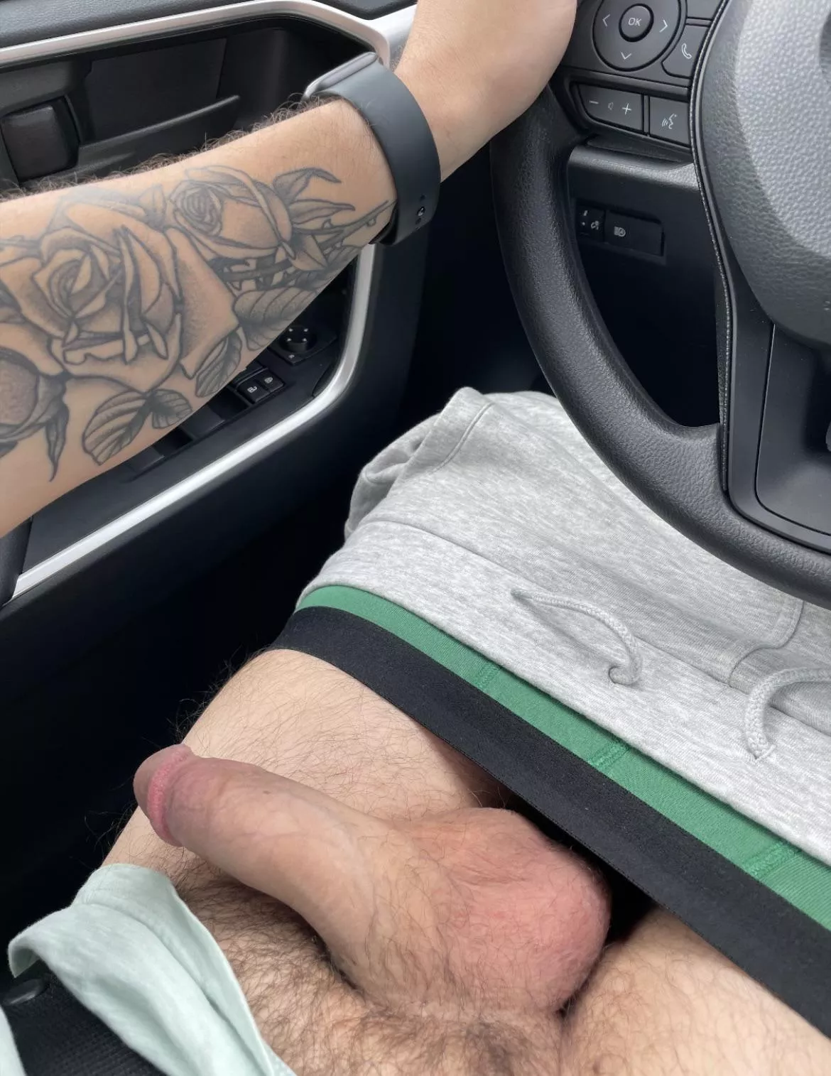 Whipped my dick out on a road trip. I love to jerk off while traveling. Anyone else?