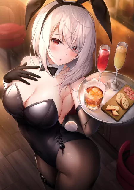 White-Haired Red-Eyed Bunny Girl Waitress (Oyuwari) [Original]