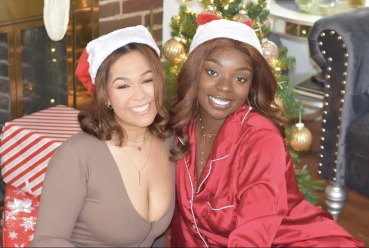 Who are you giving a facial?