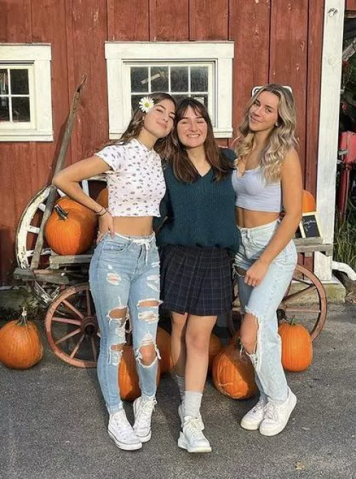 Who came in her panties ๐ letโs make a mess ๐